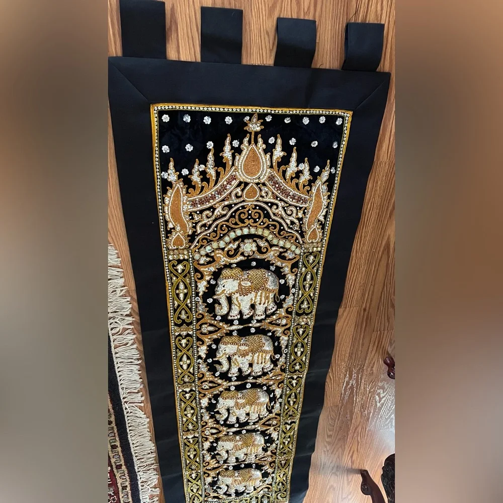 Black and Gold Elephant Tapestry Wall Decor